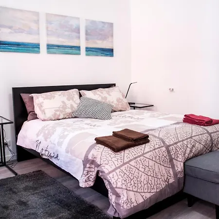Corte Zappa 3* البندقية